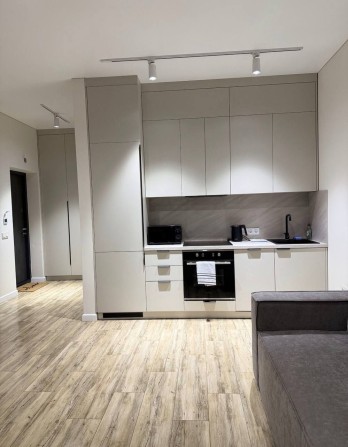 Оренда в новобудові БАМ 1 поверх - фото 1