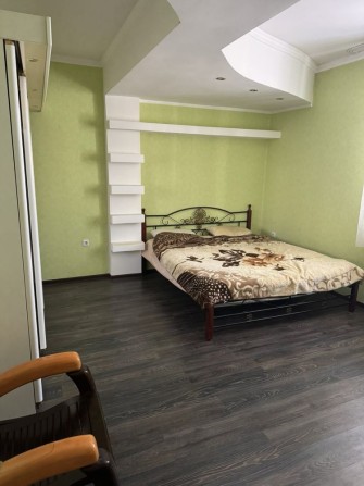 Здається в ореду 3 кімнатна новобудова - фото 1