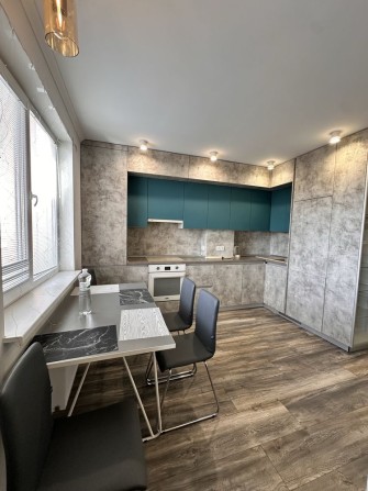 Оренда 2-новобудови по вул.Г.Майдану з неймовірним виглядом - фото 1