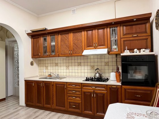 Центр міста 2 кімнатна квартира Чернівці