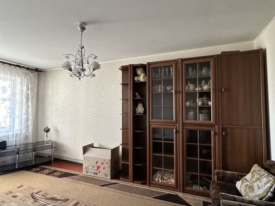 Оренда 3-кімнатна квартира вул. Бєлова Чернигов