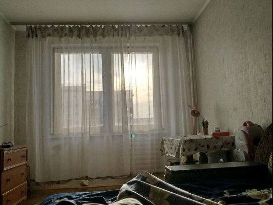 Здам три кімнатну квартиру біля метро Мінська Киев