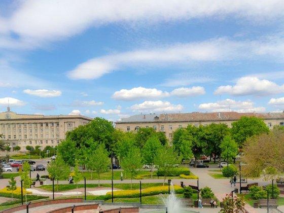 Оренда квартирі в центрі міста, сквер Юність Черкассы