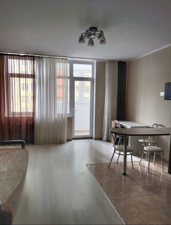 1 кімнатна студія ЖК Яскравий вул. Сім'ї Кульженків, м Мінська - фото 1