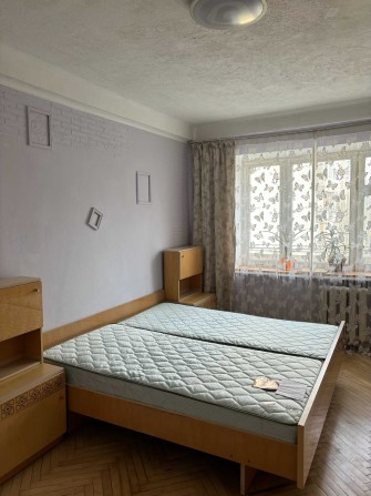 Соломенский 3-х комн разд газплита кирп дом Нежинская 16 - фото 1