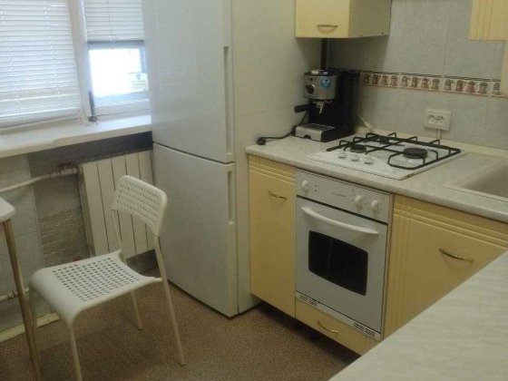 Двокімнатна Київ, пров.Бастіонний 11,  Ботсад, газова плита, колонка Киев