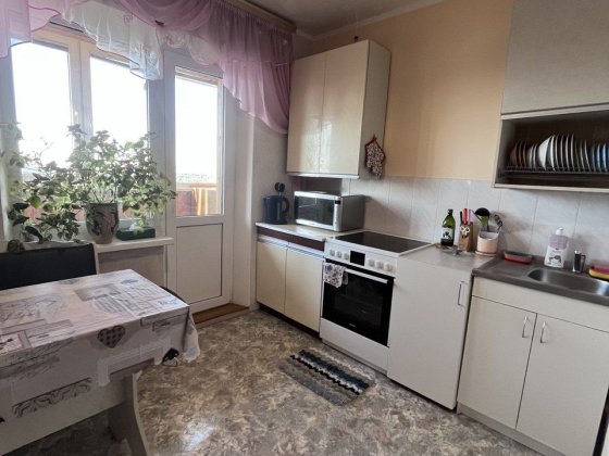 Оренда 2к квартири вул.Миропільська ст.м  Чернігівська  10 хв. пішки Киев