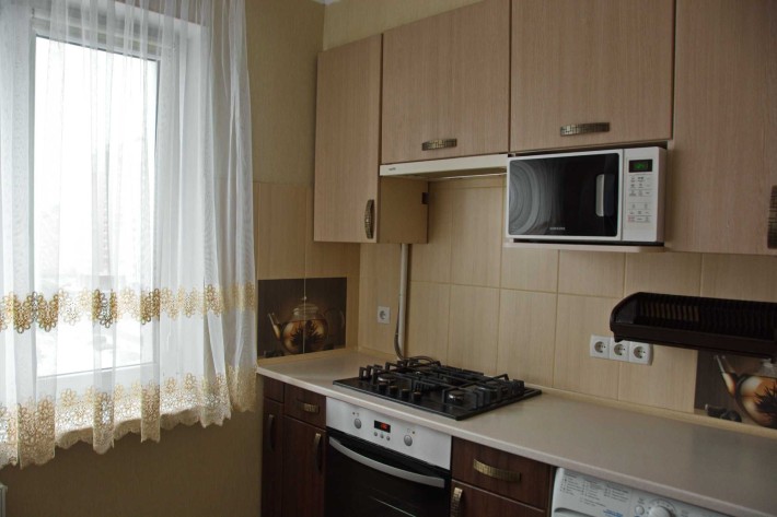 Оренда гарненької 1кімнатної квартири на Митниці - фото 1