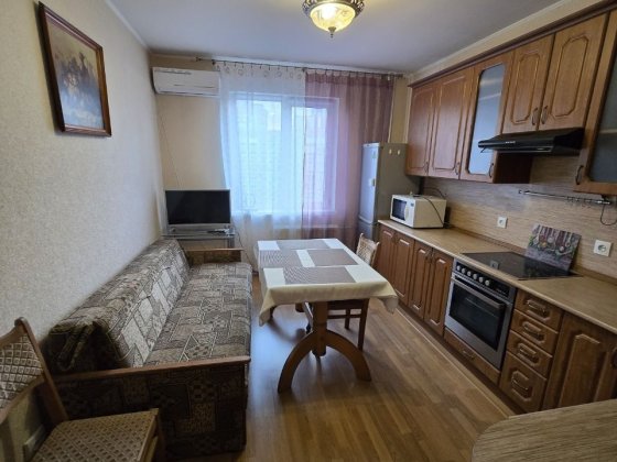 Сдам в Оренду 1 к.квартира вул.А.Ахматової,Осокорки.Без комісії! Київ