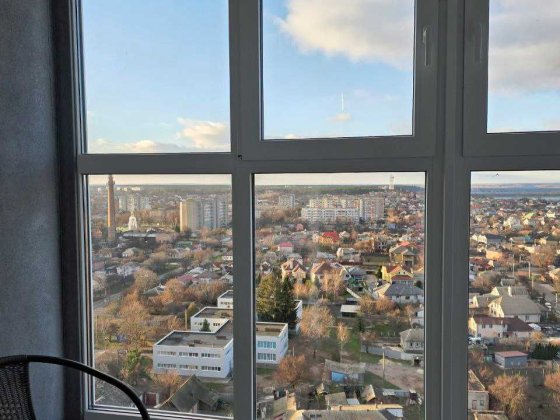 Оренда 1-кімн. квартира з видом на Дніпро, центр, поруч ТРЦ Плазма Черкассы