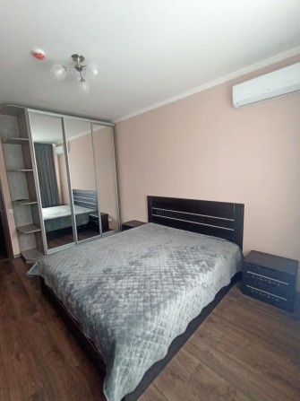 Оренда 3к Патріотика вул. Гмирі метро Позняки Осокорки - фото 1