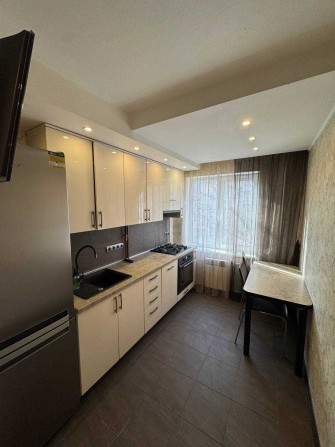 Оренда 2 кім. квартири жм Перемога-3, вул. Мандриківська 171 - фото 1