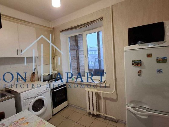 Оренда 3х кімнатної квартири, навпроти ТЦ Ретроіль, ГАЗ Киев