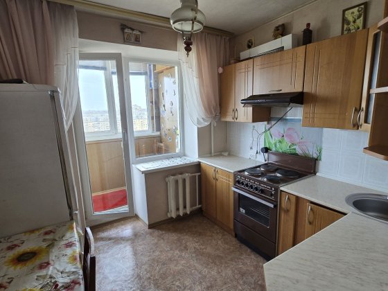 Сдам 1ю квартиру на Красном Камне Дніпро