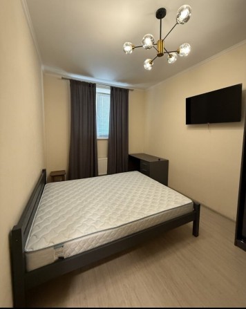 Оренда двокімнатної квартири на Вишенці з сучасним євроремонтом - фото 1