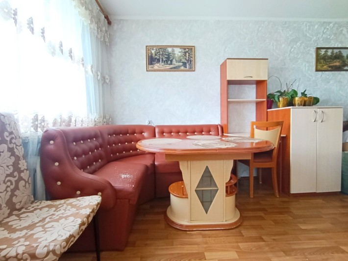 Оренда. Затишна 2-кімнатна квартира. - фото 1