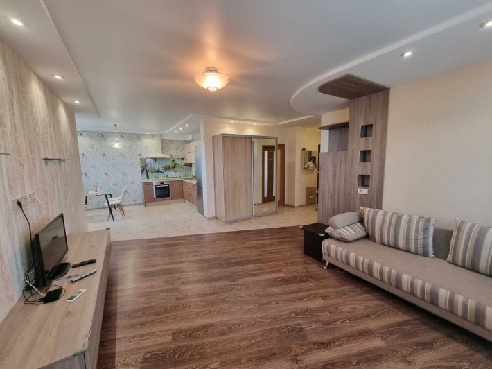 Здам 2 кім кв. вул Сікорського 1 а ЖК Зелений Острів - фото 1