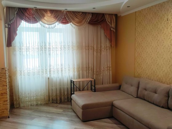 Ціну знижено з 23 до 20тис! 2к, ремонт, автономний будинок! Ахматової Київ