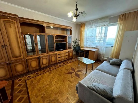 Чудова 2-кімнатна квартира по пр-т Оболонський 11А, ТРЦ Dream Town Київ