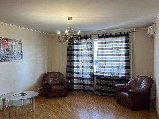 1- кімнатна квартира у центрі міста Чернігів