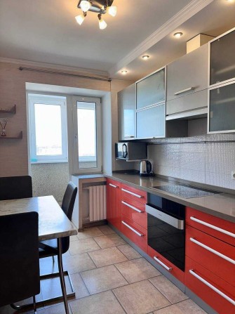 Оренда 3-кімнатної квартири поруч з ТРЦ Дафі  Запоріжське шосе 4 - фото 1