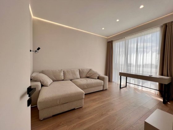 Оренда 4к квартири ЖК Comfort City Рибінський,підключена до генератору