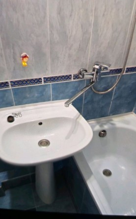 Сдам 1к.квартиру Коммунар,К.Камень, Парус. - фото 1