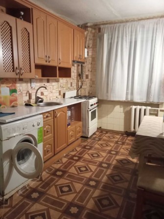 Квартира для 3–4 чоловіків ЗСУ або будівельників Корольовський район - фото 1