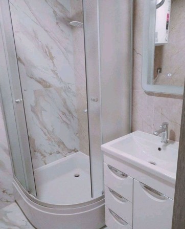 Сдам 1комн. Студия -гостинка . Космос - фото 1