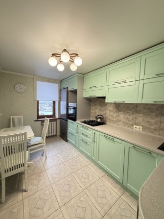 Оренда 3 кімнатноі простороі крартири в центрі - фото 1