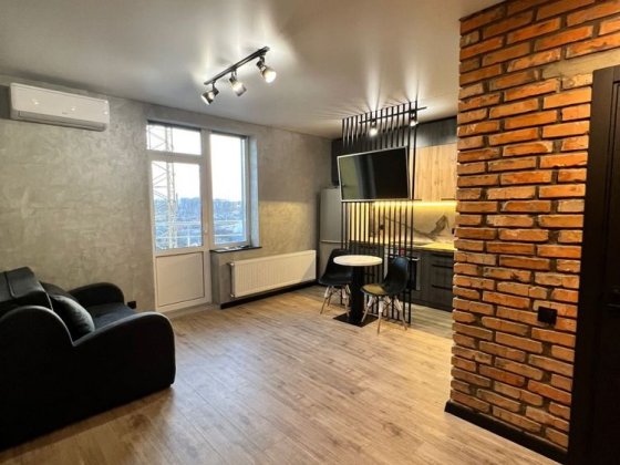 Здам квартиру на тривалий термін жк вернисаж