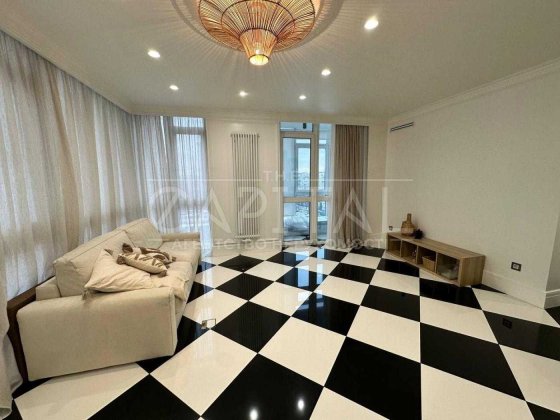 Оренда дизайнерської квартири в ЖК «Французький квартал 2» Киев