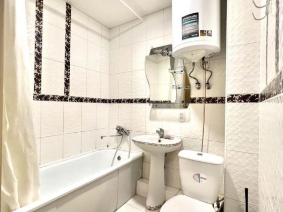 Сдам 2к с газом на Красном Камне! Дніпро