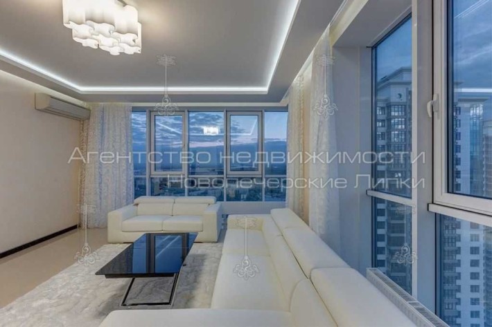 Оренда 4к квартири  180м2 Новопечерські Липки з джакузі та лазнею - фото 1