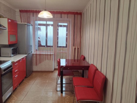 *ОРЕНДА, по вул.Космічна 124 Запорожье