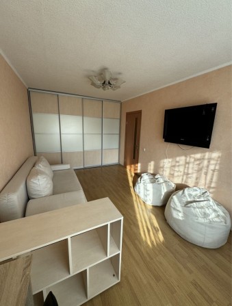 Сдам 1к квартиру в центре - фото 1