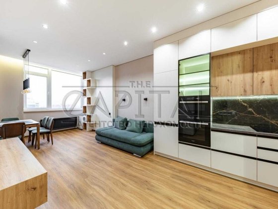 Видова квартира в ЖК Manhattan Метро КПІ 10 х Киев