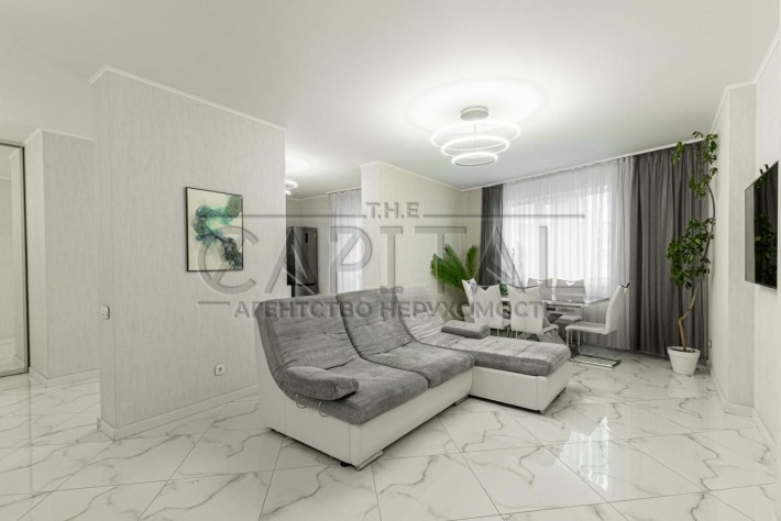 Аренда квартиры, просп. Оболонский, ЖК ObolonSky, Генератор - фото 1