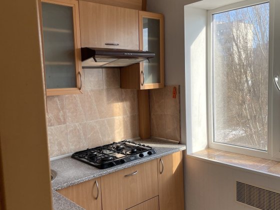 Здам 1 к.кв. Вул.Товарищеска 6 пов. р-н Варуса Запоріжжя