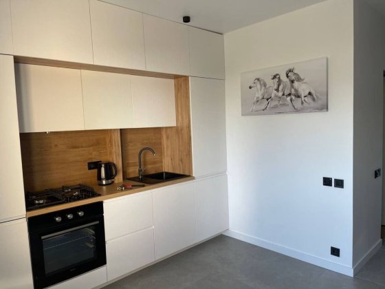 Сдам квартиру на О.Поля ( кирова ) Дніпро