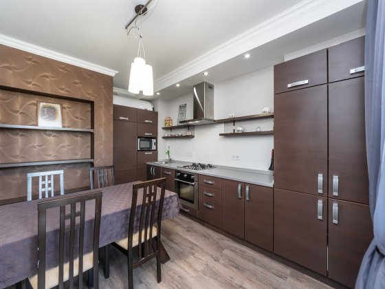 Оренда великої 3к у ЖК Кришталеві джерела. Без комісії. Киев