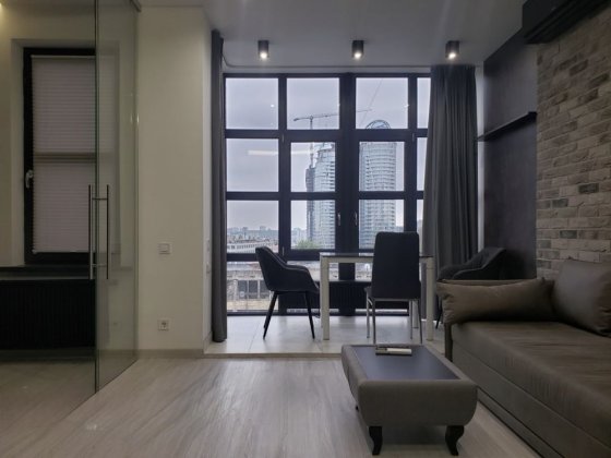 Оренда Коновальця 36е Печерськ вид на Taryan Towers метро Печерська Киев