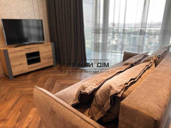 Без Комісії.Оренда 2-х кім. квартири-студіо в ЖК Taryan Towers.. Киев