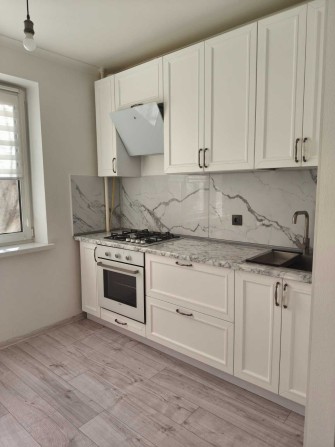 Здам 1 кімнатну квартиру на Миколайчука 9448 - фото 1