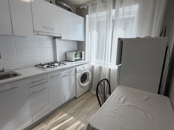 Оренда однокімнатної на Соборній, ТЦ Plazma