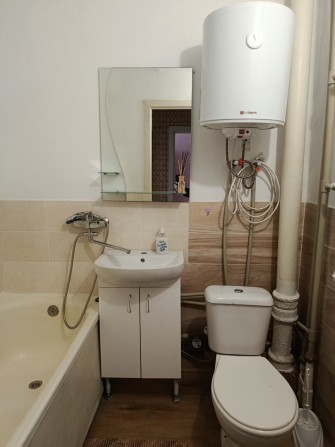 Здам в оренду терміново однокімнатну квартиру район Вишенька, Келецька - фото 1