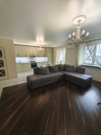 ЖК "Набережний квартал" 2х кімнатна квартира - фото 1