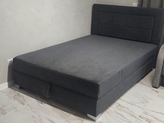 Здається однокімнатна квартира центр, можна на короткий термін