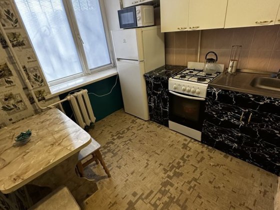 Здається однокімнатна квартира Червоний камінь / Свободи Дніпро