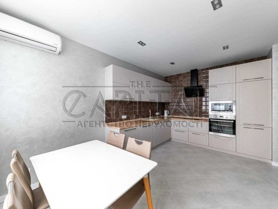 Аренда / Квартира / 50 м2 / ЖК Подвысоцкий / Печерский район Київ